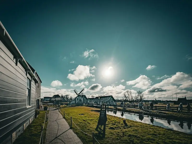 Zonnepanelen en saldering 2027: gevolgen voor uw